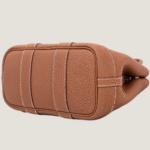 10001封面花园金棕