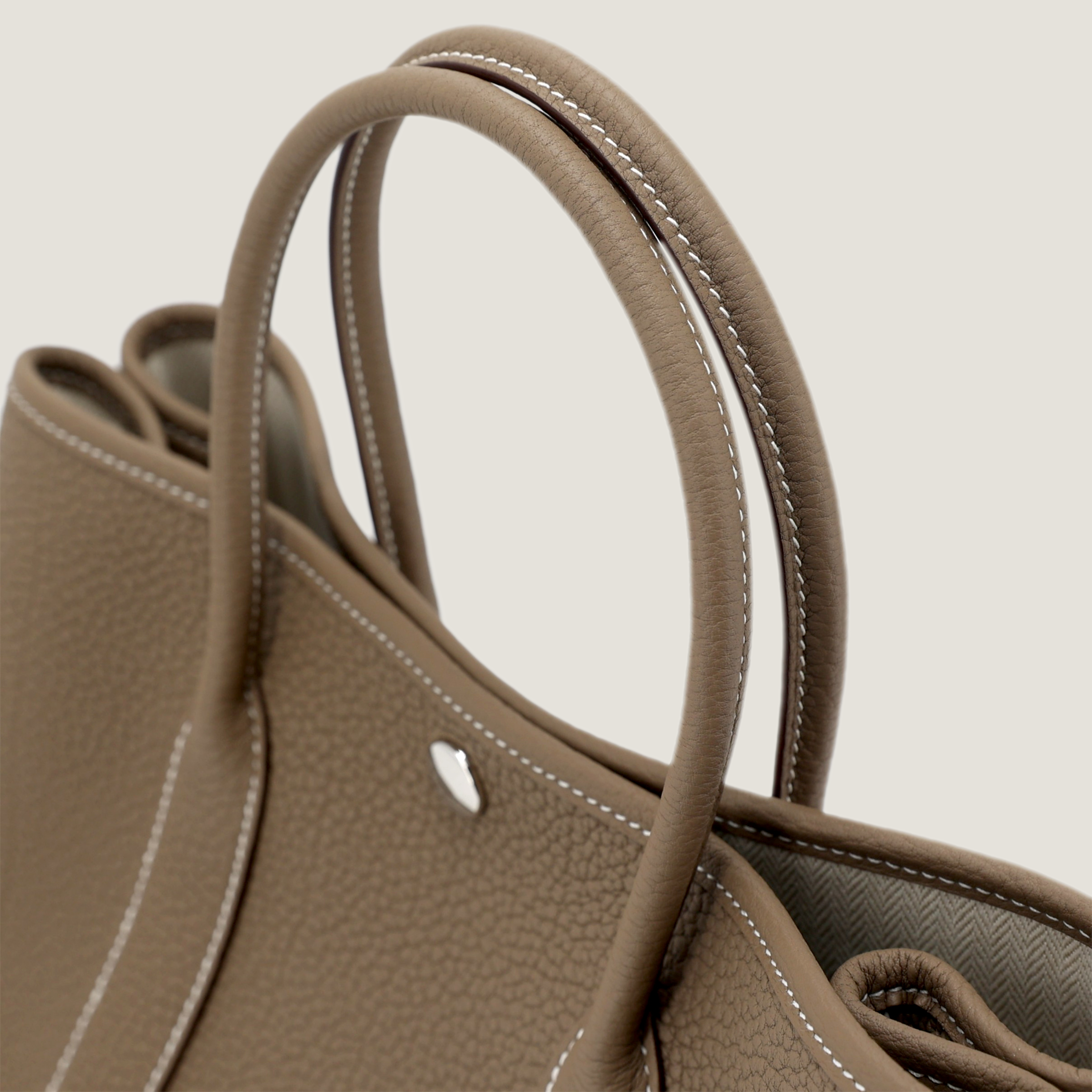 W30 × H21 × D13cm (3)