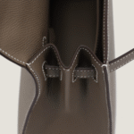 10001封面凯莉大象灰