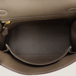 10001封面金棕凯莉