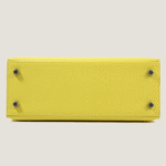 10001封面柠檬黄凯莉