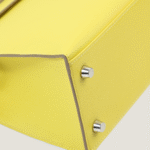 10001封面柠檬黄凯莉