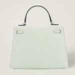 10001封面凯莉气泡绿