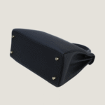 10001封面凯莉黑色 (2)