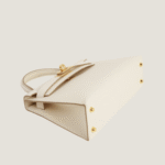 10001封面白二代