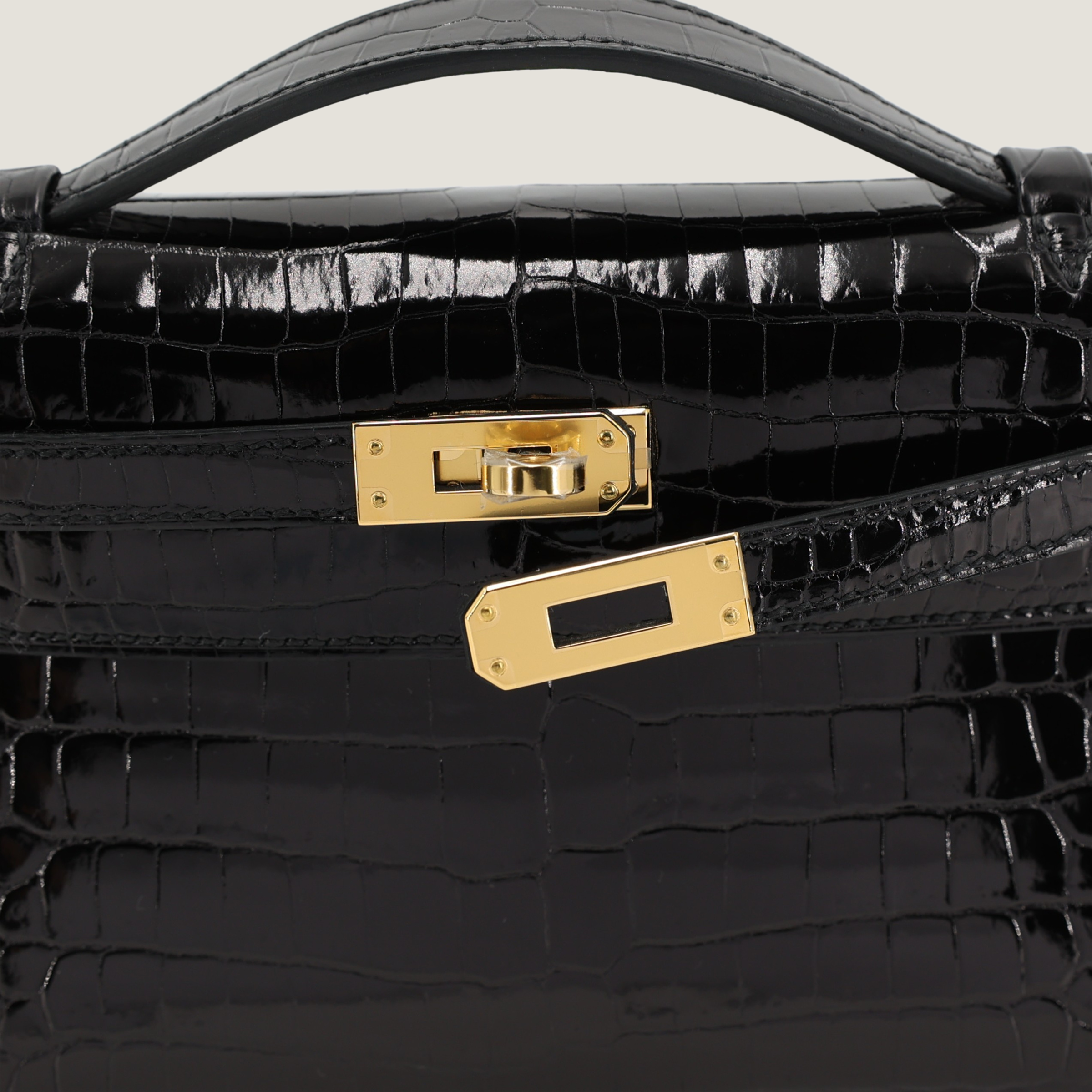 凯莉一代湾鳄黑 (6)