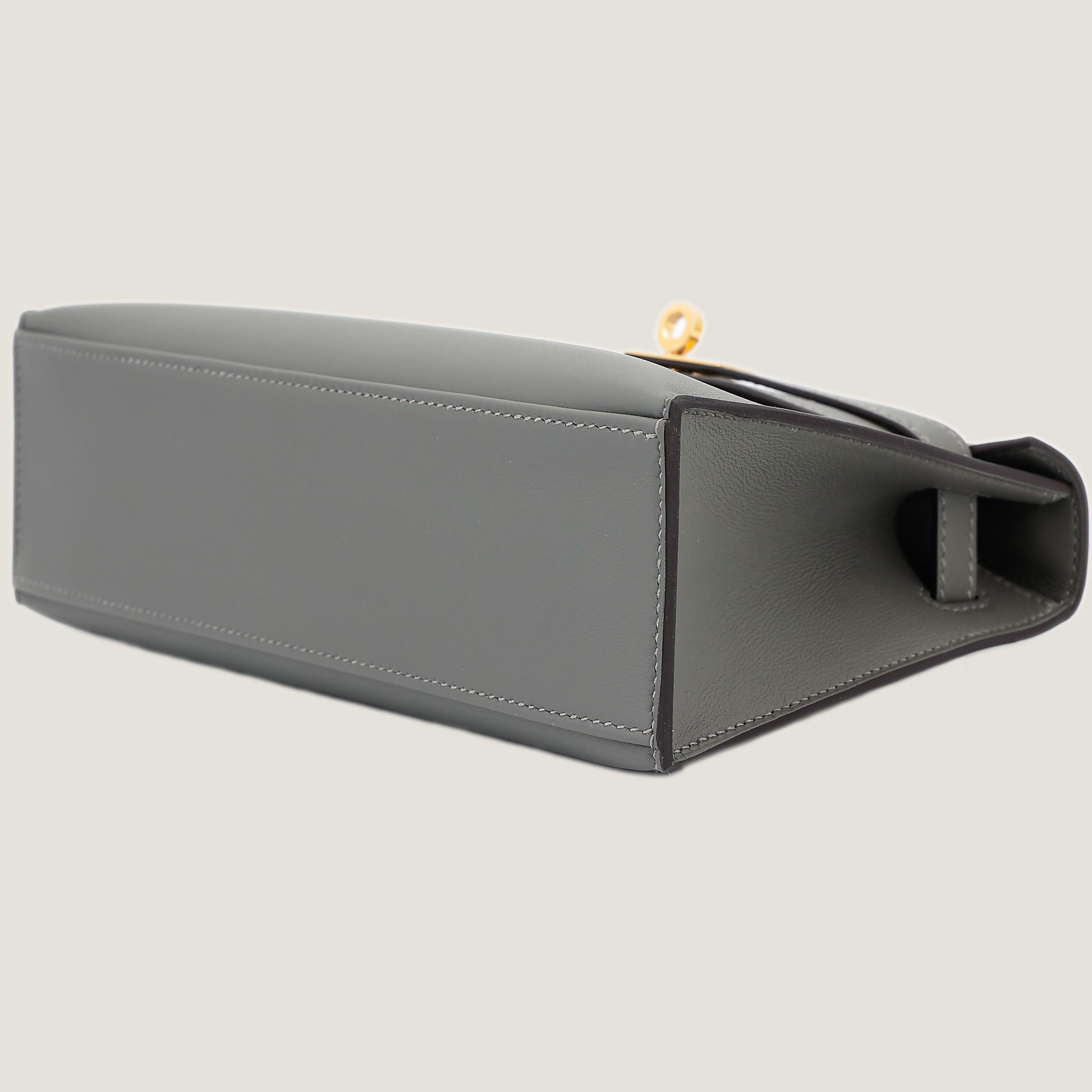 凯莉一代积雨云灰 (3)