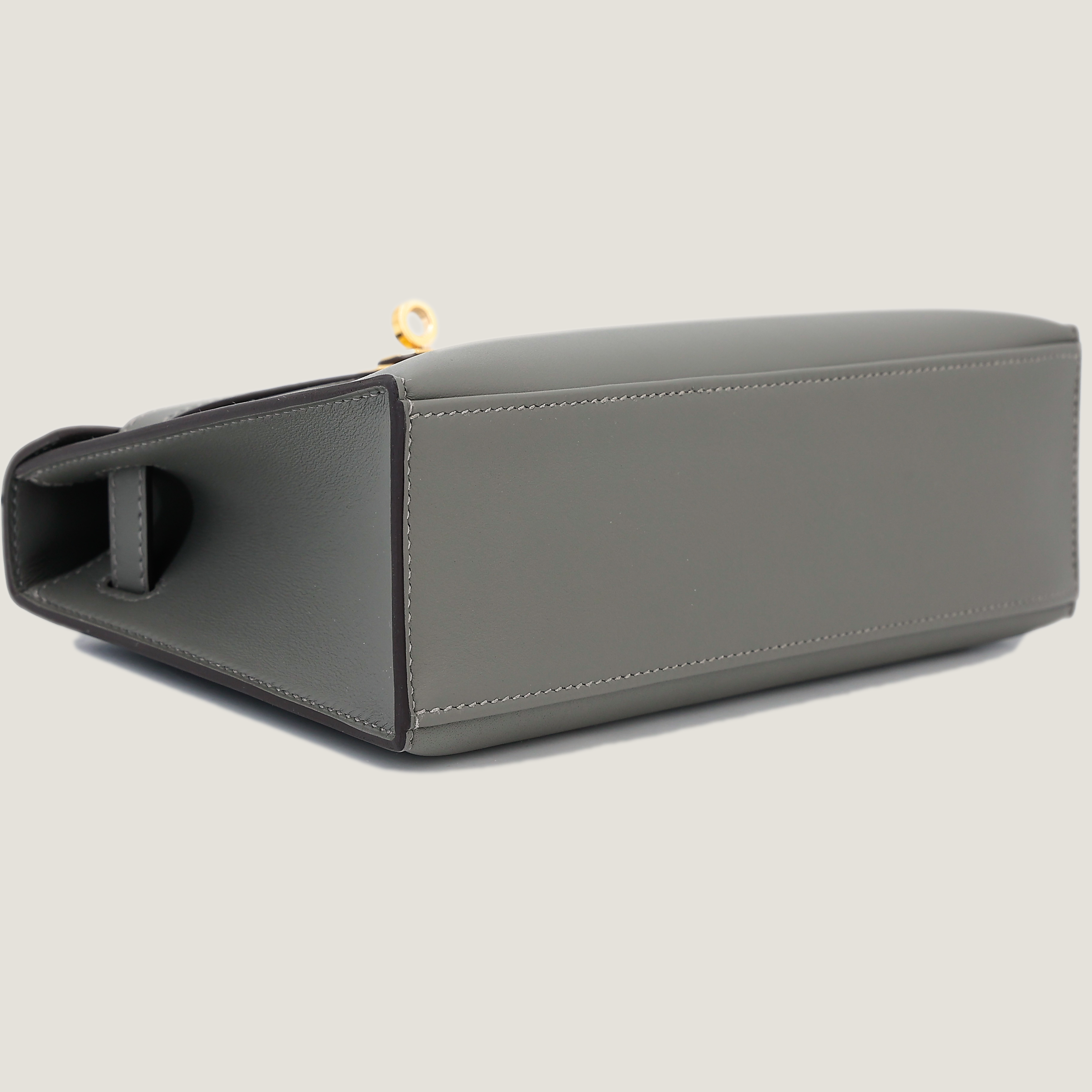 凯莉一代积雨云灰 (4)