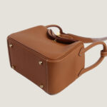 10001封面lindymini金棕