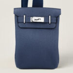 10001封面Hac a dos