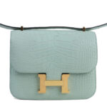 10001封面康康美洲鳄绿色