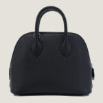 10001封面保龄球