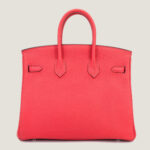 10001封面铂金红色