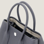 10001封面花园灰色