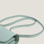 10001封面康康美洲鳄绿色