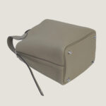 10001封面菜篮子米色