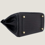 10001封面湾鳄雾面