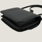 10001封面康康黑金