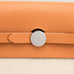 10001封面沙滩金