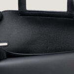 10001封面哈尔赞奶昔白