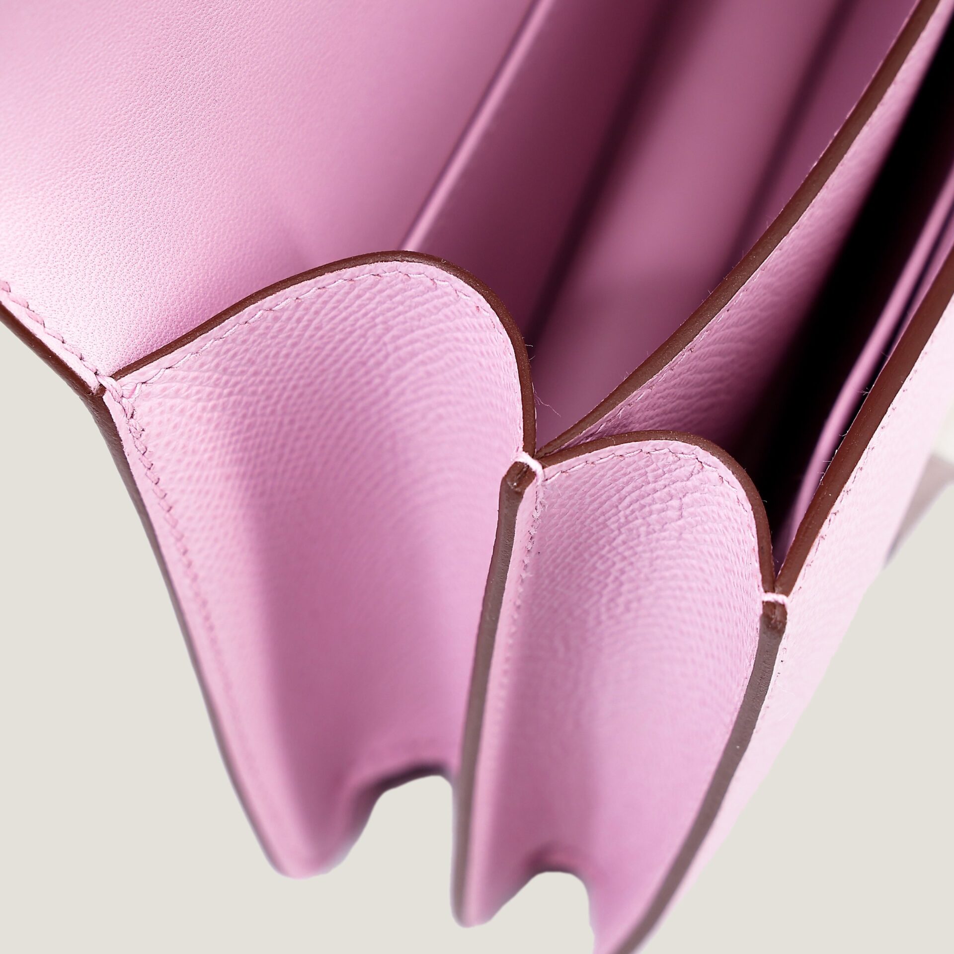 Silver hardware (10)